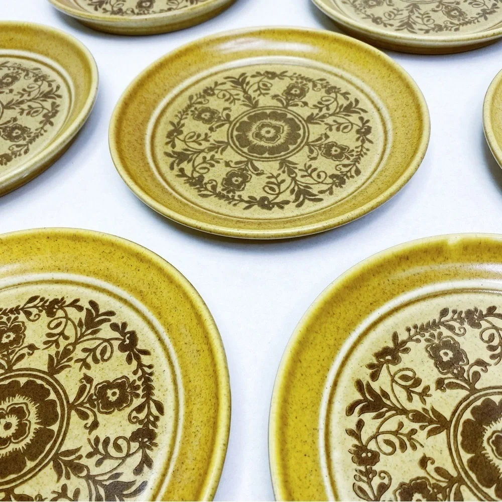 Vintage Set of 8 Homer Laughlin Small Suncrest Plates